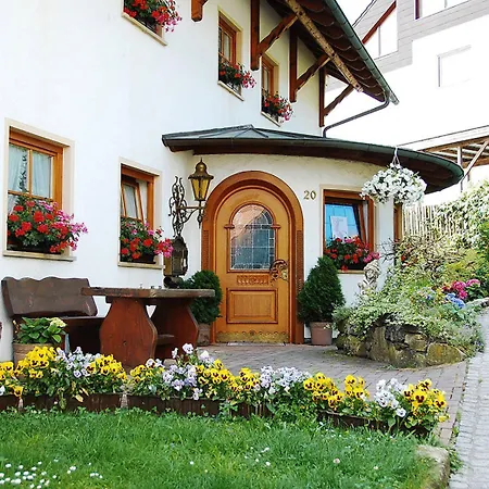 Hotel Haus Seehang-2
