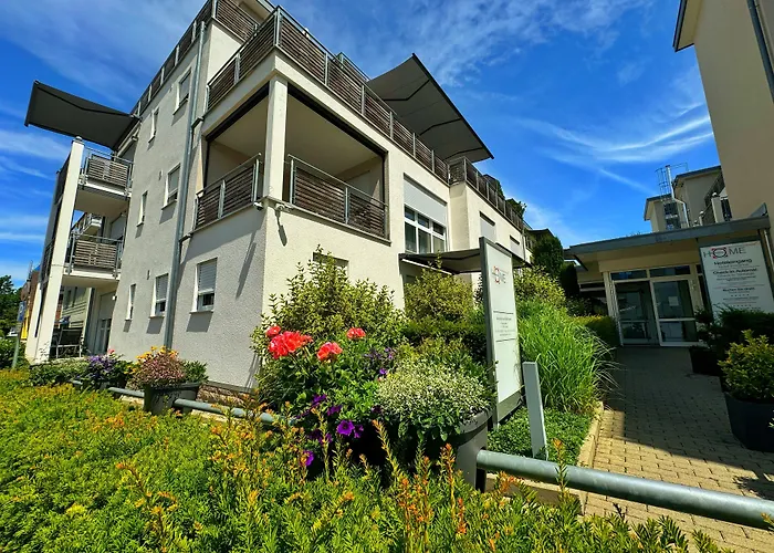 3-Sterne-Hotel: Boardinghouse Home - Adults Only -